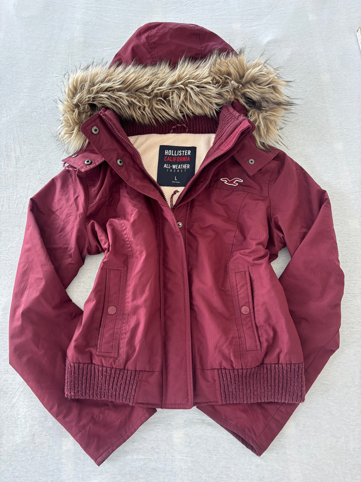 Hollister All-Weather Jacke Burgundy Fellkapuze Sherpa Gr. L