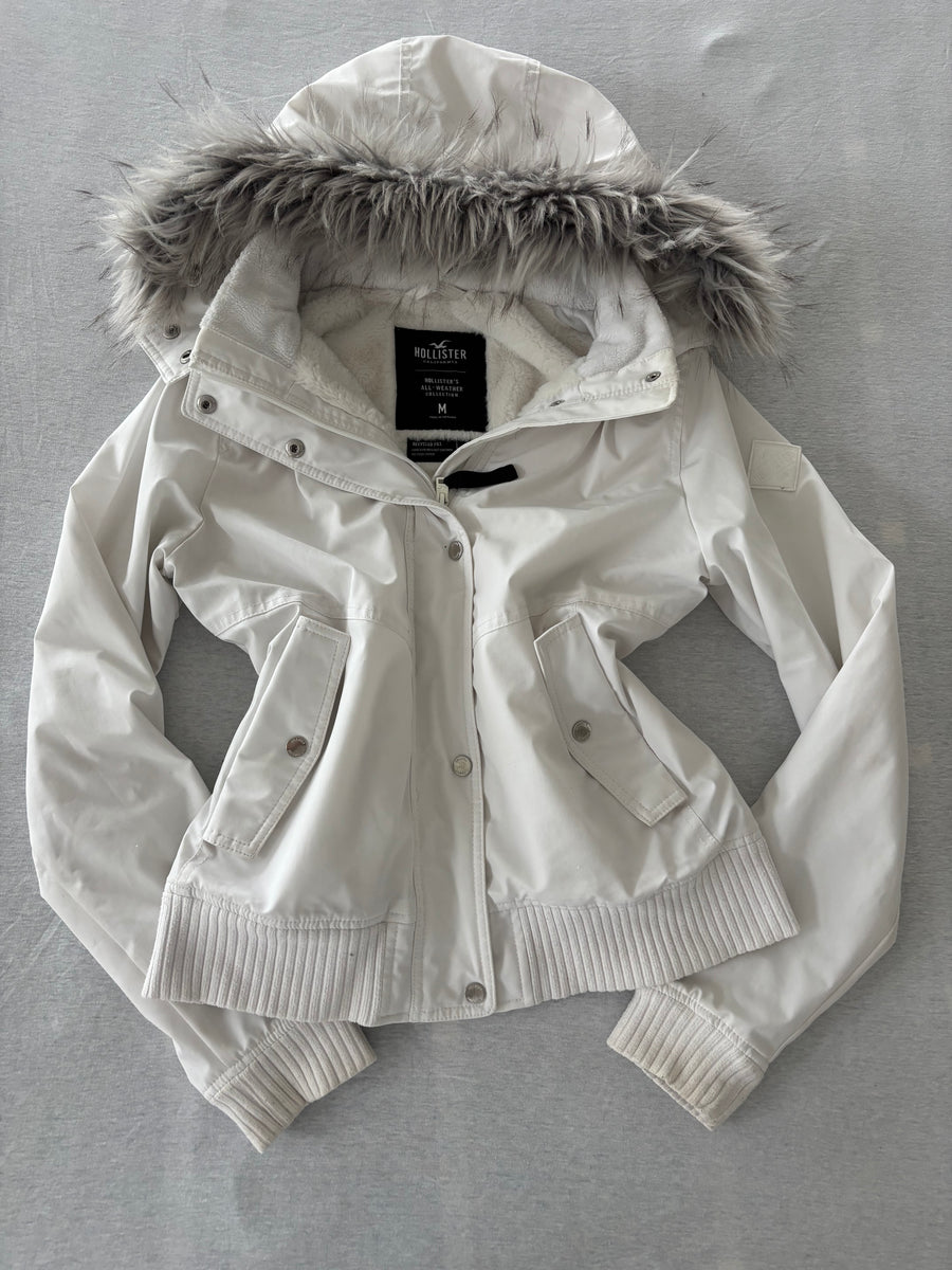 Hollister All-Weather Jacke Weiß Fellkapuze Teddyfutter Gr. M