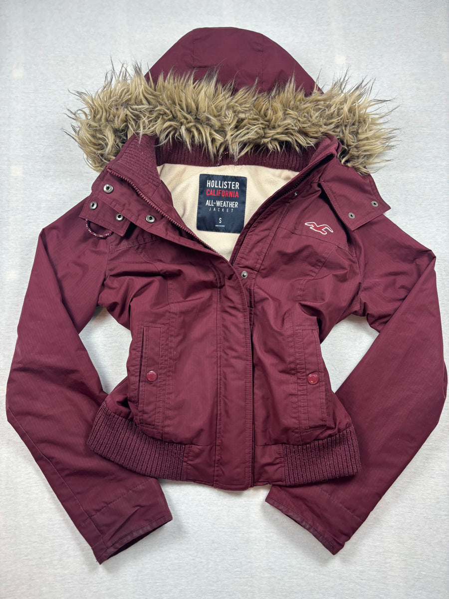 Vintage Hollister All-Weather Jacke Bordeaux Fellkapuze Teddyfutter Gr. S